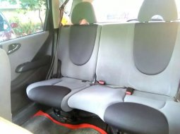 Honda Jazz 2004 Jawa Timur dijual dengan harga termurah 6