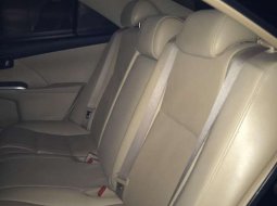 Toyota Camry 2013 Bali dijual dengan harga termurah 6