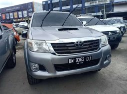 Riau, jual mobil Toyota Hilux E 2015 dengan harga terjangkau 7