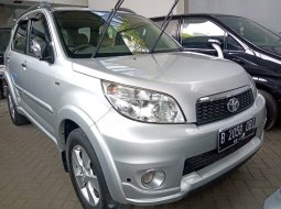 Jual mobil Toyota Rush S Matic 2011 harga murah di DKI Jakarta 7