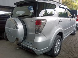 Jual mobil Toyota Rush S 2011 bekas di DKI Jakarta 6