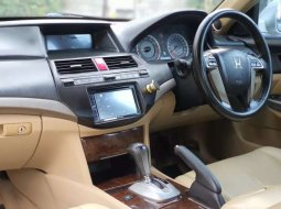 Mobil Honda Accord 2008 VTi-L dijual, Jawa Barat 10