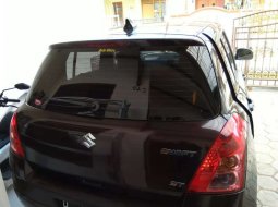 Jawa Barat, Suzuki Swift 2008 kondisi terawat 5