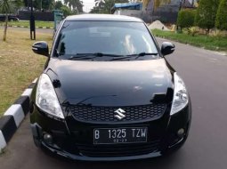 Banten, Suzuki Swift GX 2012 kondisi terawat 4