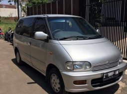 Mobil Nissan Serena 1996 dijual, Jawa Barat 5
