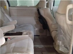 Mobil Toyota Alphard 2012 X X terbaik di Sulawesi Selatan 6