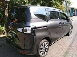 Jual mobil bekas murah Toyota Sienta V 2018 di Jawa Timur 1