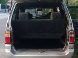 Jual Toyota Kijang LGX 2001 harga murah di Riau 5