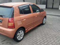 Mobil Kia Picanto 2004 dijual, Jawa Barat 8