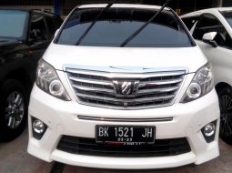 Jual mobil Toyota Alphard SC 2013 bekas di Sumatra Utara 1