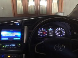 Jawa Tengah, Toyota Venturer 2017 kondisi terawat 6
