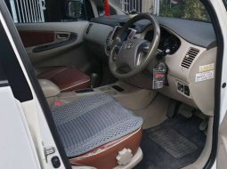 Jual cepat Toyota Kijang Innova G Luxury 2013 di Jawa Timur 4