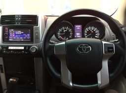 Toyota Land Cruiser 2012 Sumatra Utara dijual dengan harga termurah 3