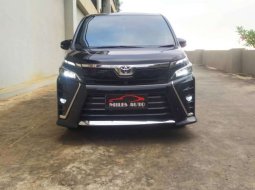 DKI Jakarta, jual mobil Toyota Voxy 2017 dengan harga terjangkau 3