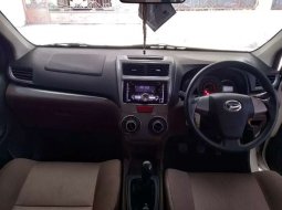 Mobil Daihatsu Xenia 2016 1.3 Manual terbaik di DKI Jakarta 1