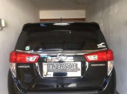 Jawa Tengah, Toyota Venturer 2017 kondisi terawat 1