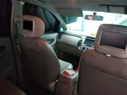 Jawa Barat, Toyota Kijang Innova J 2013 kondisi terawat 1