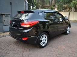 Mobil Hyundai Tucson 2012 GLS dijual, Banten 8