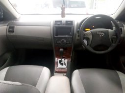 Mobil Toyota Corolla Altis G 2010 terawat di DKI Jakarta 2