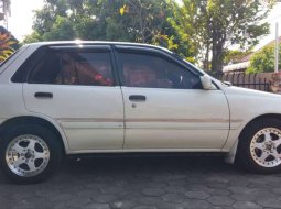 Jawa Timur, Toyota Starlet 1995 kondisi terawat 3