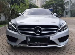 Dijual mobil bekas Mercedes-Benz C-Class C250 AMG, DKI Jakarta  5