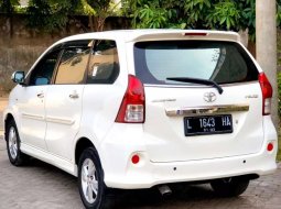 Mobil Toyota Avanza 2013 Veloz terbaik di Jawa Timur 5