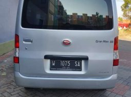 Mobil Daihatsu Gran Max 2016 D dijual, Jawa Timur 4