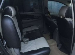 Jawa Barat, Toyota Kijang Innova E 2007 kondisi terawat 7