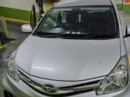 Jawa Tengah, Daihatsu Xenia R 2015 kondisi terawat 4