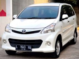 Mobil Toyota Avanza 2013 Veloz terbaik di Jawa Timur 2