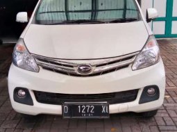 Jual Daihatsu Xenia M 2011 harga murah di Jawa Barat 2