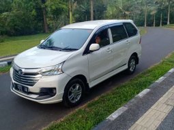 Jual Daihatsu Xenia X DELUXE 2017 harga murah di Bali 6