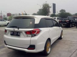Riau, Honda Mobilio E 2014 kondisi terawat 4
