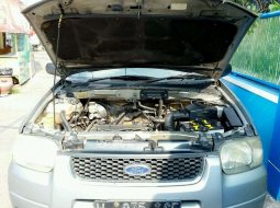 Jual Ford Escape XLT 2006 harga murah di Jawa Timur 3