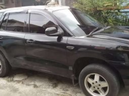 Sumatra Barat, Hyundai Santa Fe 2002 kondisi terawat 2