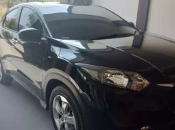 Dijual mobil bekas Honda HR-V E, Jawa Tengah  1