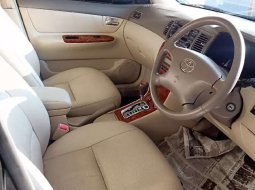 Mobil Toyota Corolla Altis 2006 1.8 Automatic terbaik di Jawa Timur 8