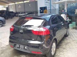 Dijual mobil bekas Kia Rio , Kalimantan Selatan  6