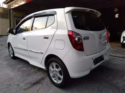 Jawa Timur, jual mobil Toyota Agya TRD Sportivo 2013 dengan harga terjangkau 6