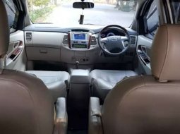 Jual mobil Toyota Kijang Innova V Luxury 2015 bekas, Banten 9