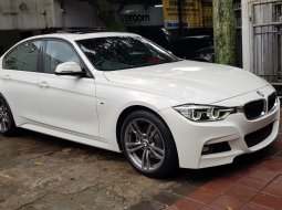 BMW 3 Series 330i 2016 Terbaik, DKI Jakarta 2