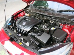 Dijual mobil bekas Mazda 2 GT Automatic 2016, Jawa Timur 7