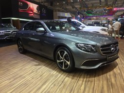 DKI Jakarta, dijual mobil Mercedes-Benz E-Class E 300 2019 terbaik  2