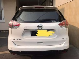 Dijual mobil bekas Nissan X-Trail 2.5 CVT, Jawa Timur  11