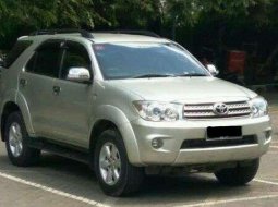 Dijual mobil bekas Toyota Fortuner G TRD, Sumatra Utara  3