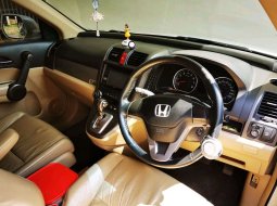 Sumatra Utara, jual mobil Honda CR-V 2.4 2010 dengan harga terjangkau 5