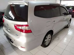 Jual mobil bekas murah Nissan Grand Livina SV 2013 di Jawa Timur 6