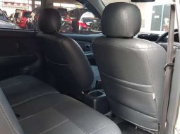 Kalimantan Selatan, Toyota Avanza G 2006 kondisi terawat 5