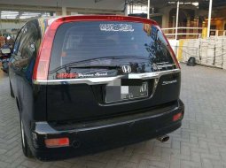 Jual mobil bekas murah Honda Stream 1.7 2002 di Jawa Timur 2