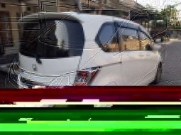 Jual Honda Freed PSD 2014 harga murah di Jawa Tengah 4